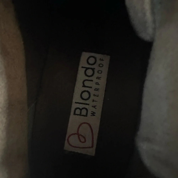 Blondo Womens Size 7.5 GLENDA waterproof Camo Hidden Wedge Heel Bootie Shoes - Picture 7 of 7